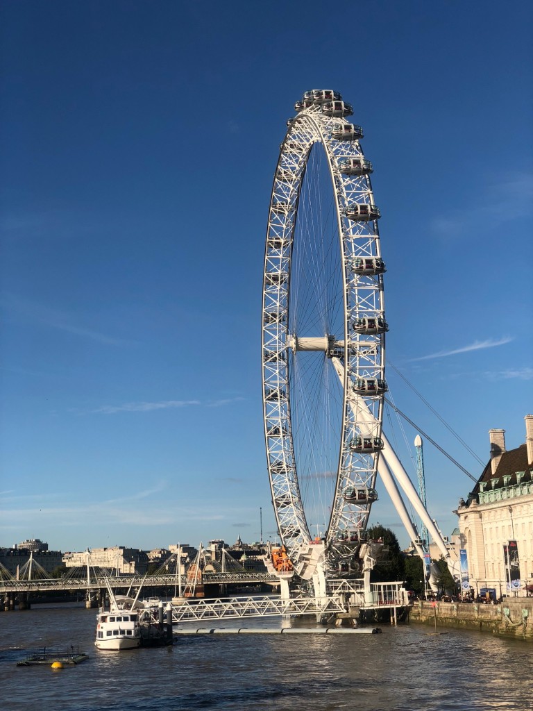 london eye handinary stories