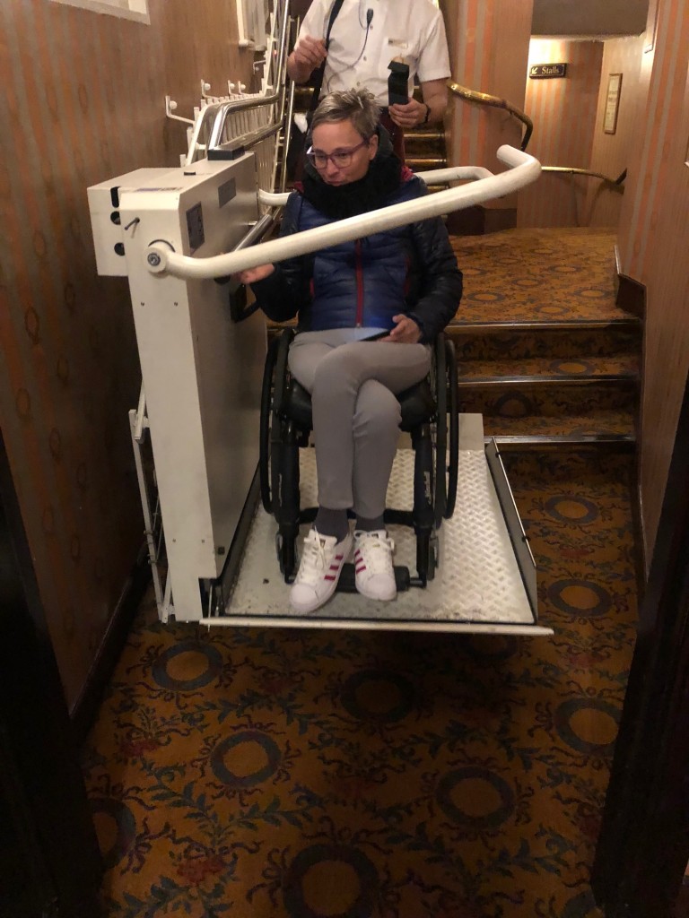 novello theatre handinary stories